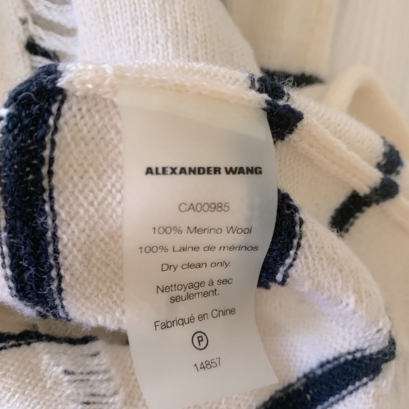 NWOT Alexander Wang Distressed Sweater - Picture 5 of 5